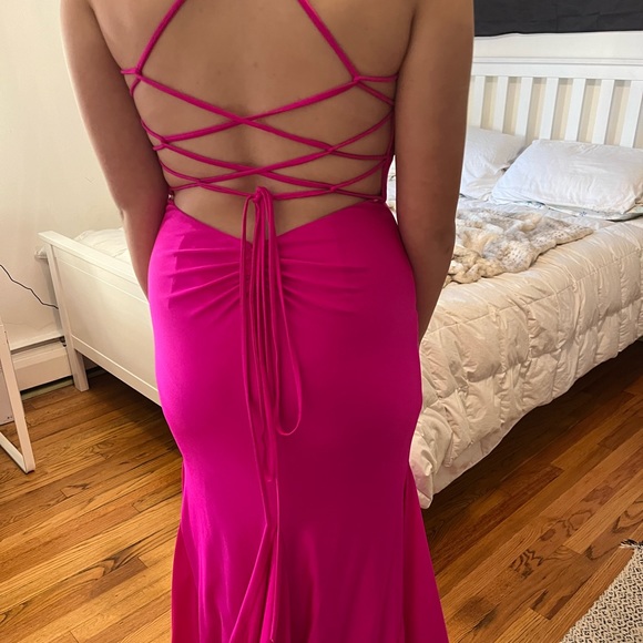 Full-length formal dress. Color bright fuchsia. Worn once, in great condition - Picture 3 of 5
